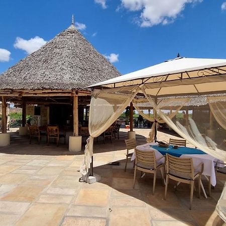 Manyatta Camp Hotel Voi Exterior foto